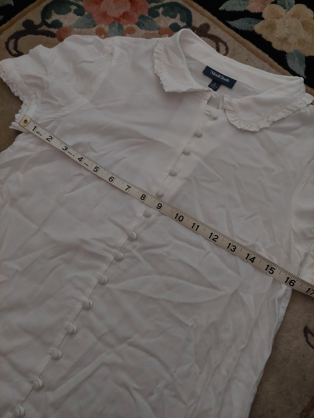 Modcloth White Button-Front Ruffle Collar Blouse - Picture 4 of 5